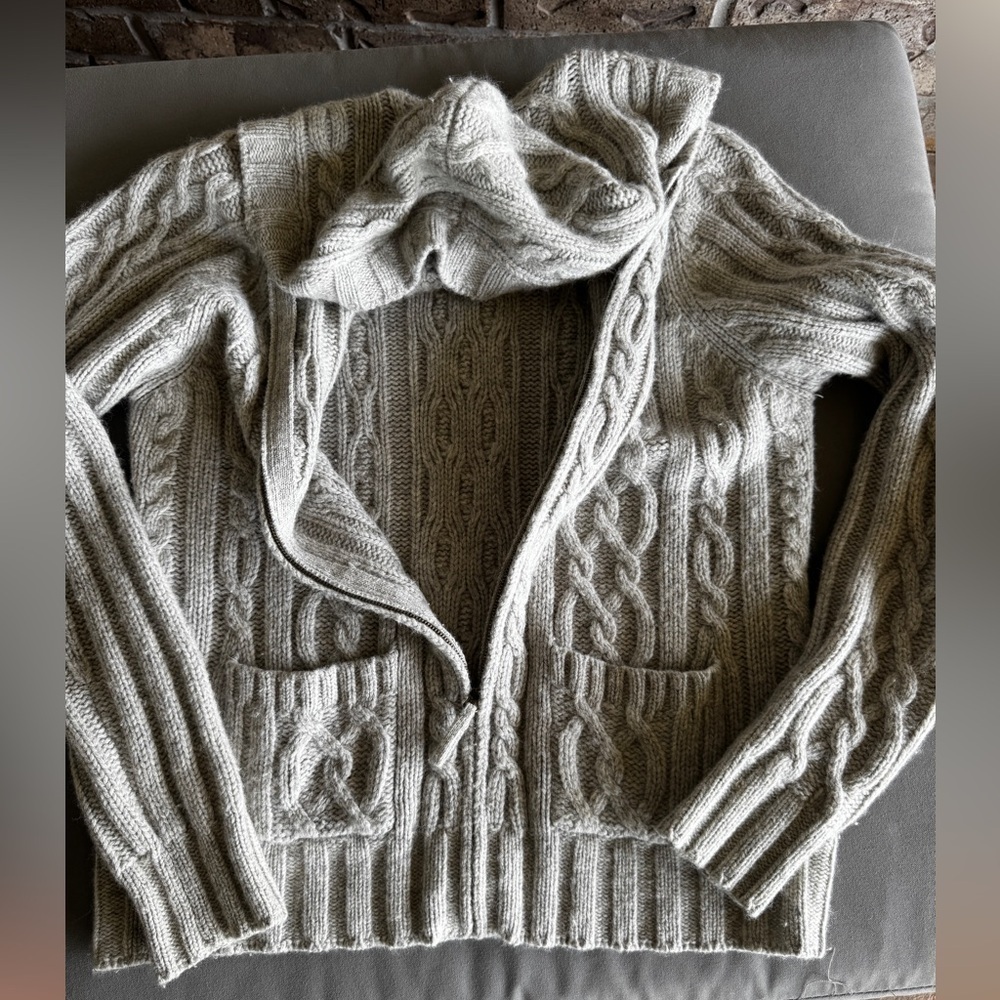 Boden Cable Knit Women's Wool/Angora Hooded Cardigan Sweater Size 14 - Picture 10 of 14